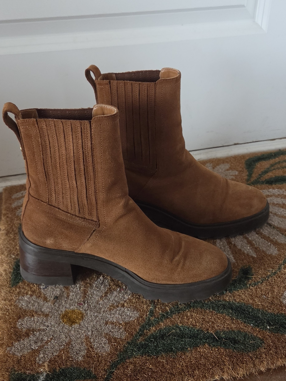 Bobbies Women's Suede Chelsea Boot in Brown